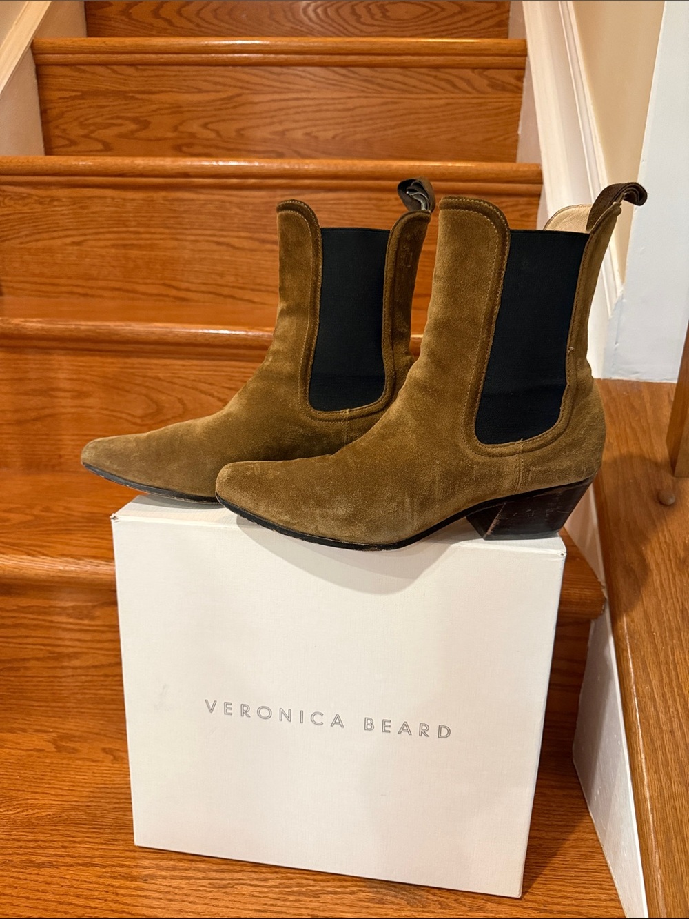 Veronica Beard  Brown Suede Chelsea Boots